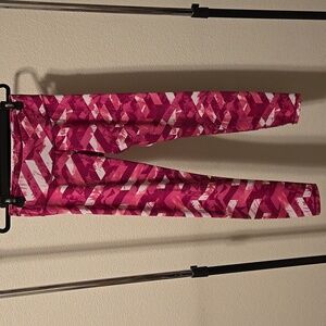 Pink Geometric Pattern Leggings